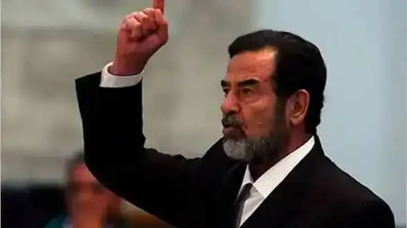   وصية صدام حسين الذي كتبها قبل لحظات من رحيله تصدم جميع العراقيين.. لن يتوقع أحد ماذا طلب منهم ولم يتم تنفيذه حتى الان