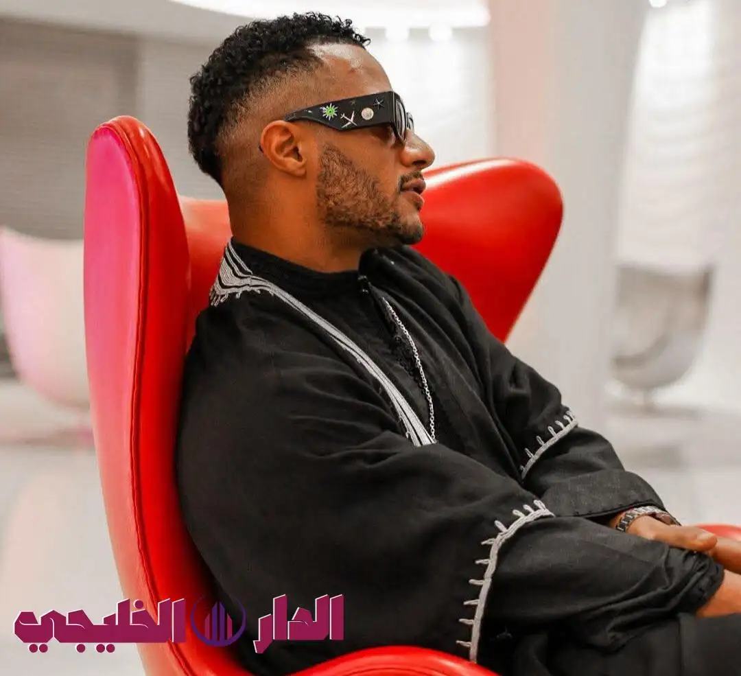     على الرغم من وفاة والده.. محمد رمضان يتجاهل الحكم.. بعد إصداره أ 