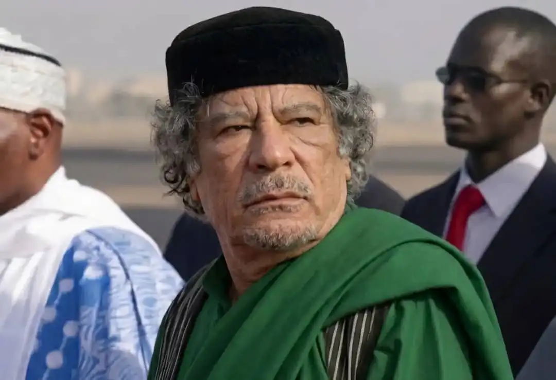 أول فيديو لمعمر القذافي لقد ظهرت الحقيقة أخيراً وترامب يجن جنونه.. معمر القذافي مازال بخير ولم يمـ ـت وعلى كل من يشكك بهذا الأمر عليه مشاهدة هذا الفيديو !!  