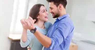     المرأة والحب 