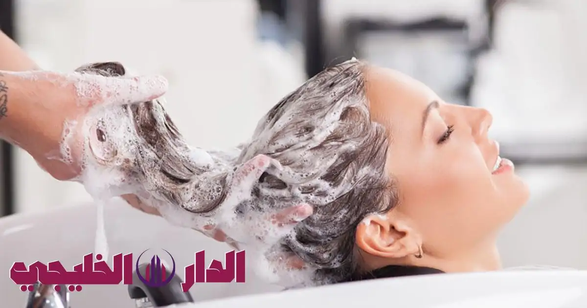     الشامبو الجاف.. سلاح ذو حدين في عالم العناية بالشعر 