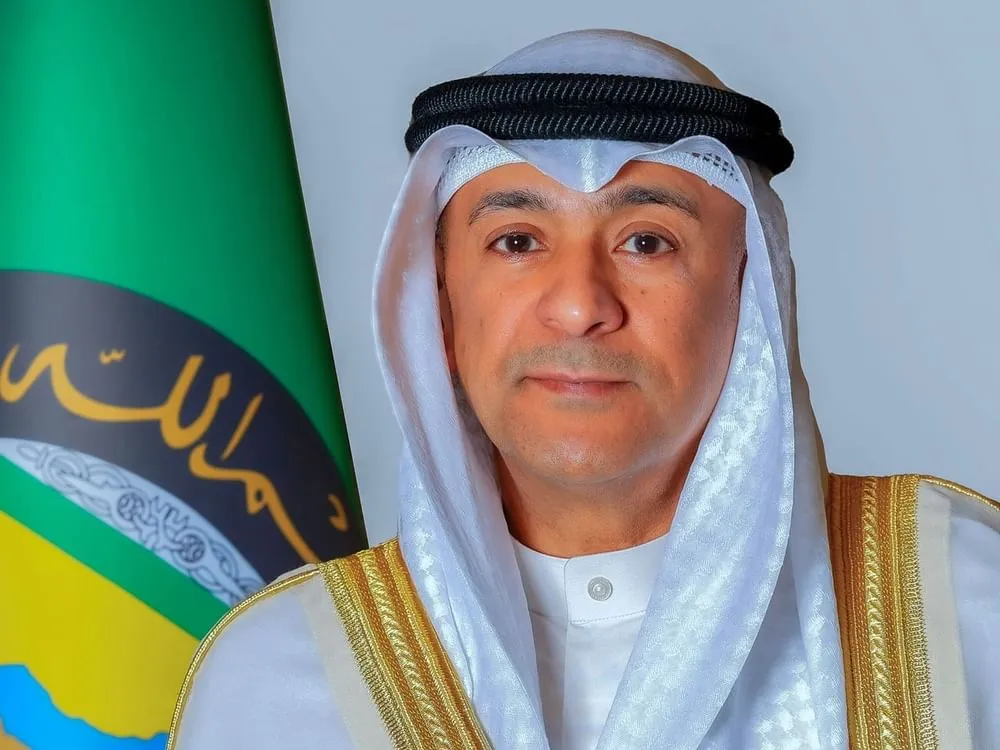     البديوي يثمن قمة ألاسكا التاريخية بين ترامب وبوتين 